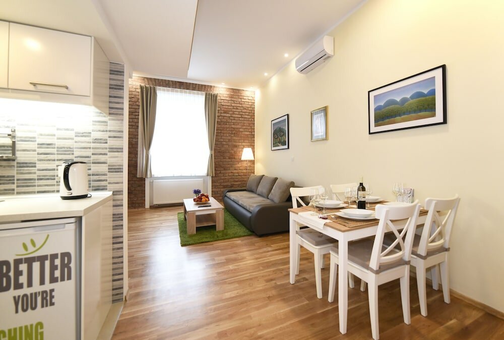 Фото Zagreb 3 Hearts