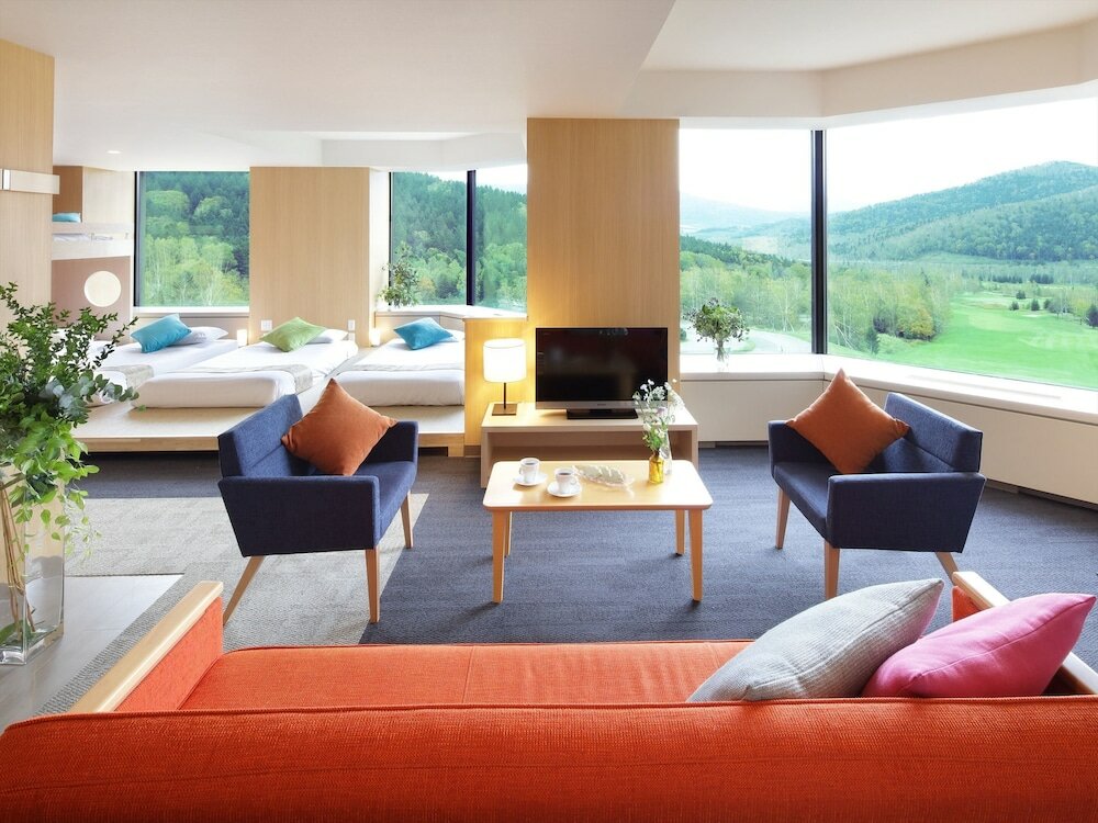 Фото Hoshino Resorts Tomamu The Tower