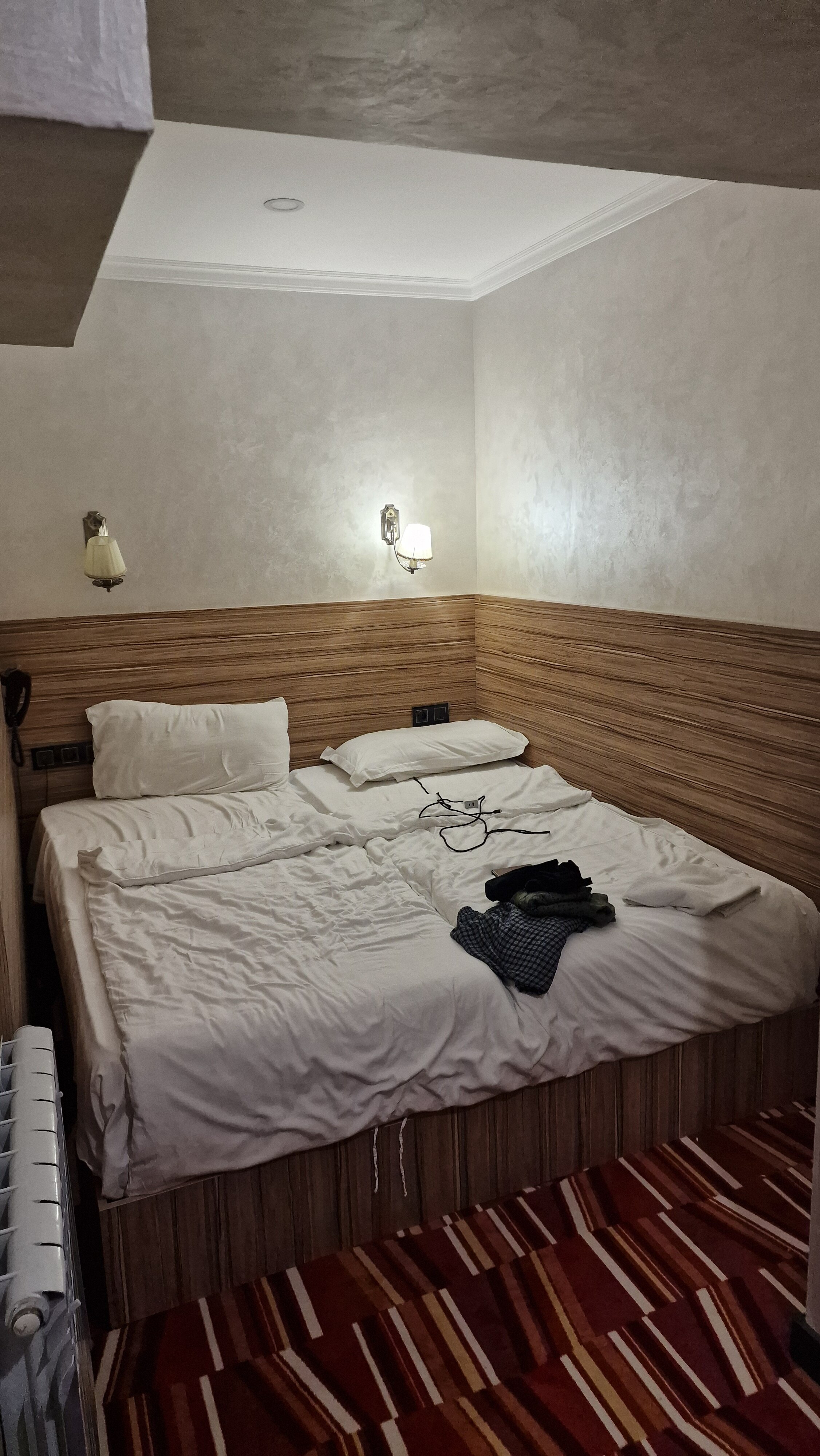 Фото Mildom City