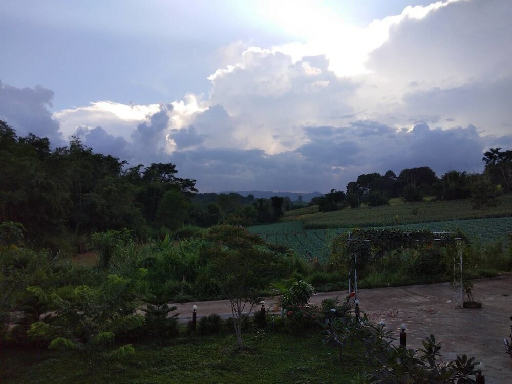 Фото Baan Auemdao Resort