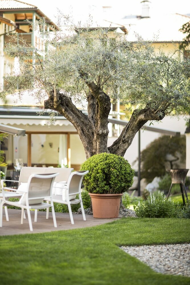 Фото Boutique Hotel Zum Rosenbaum