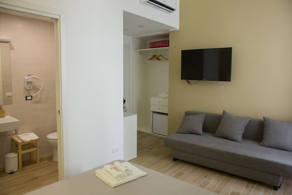 Фото Napolinn B&b