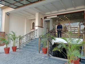 Гостиница Avari Xpress Faisalabad