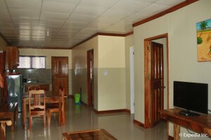 Villa Paraiso Resort & Waterpark (Northern Mindanao, Camiguin, Camiguin Island), hotel