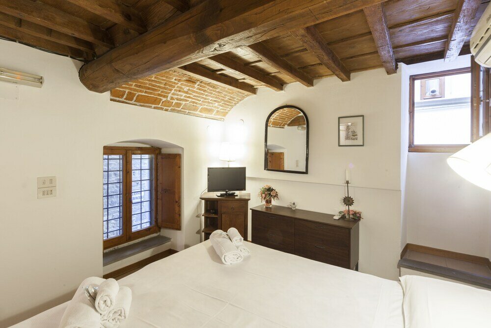 Фото Lambertesca 8