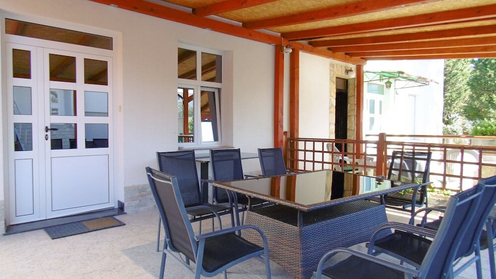 Фото Apartments Smoky