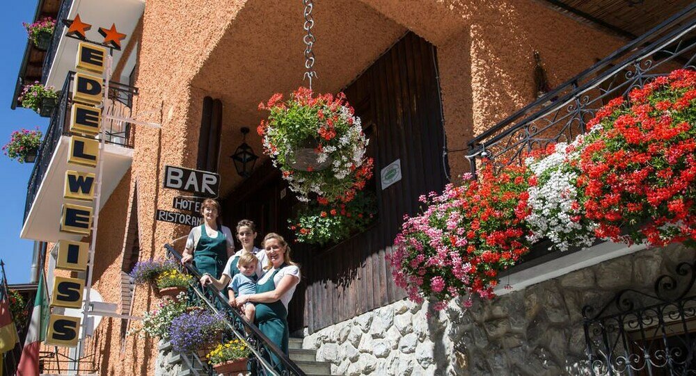 Фото Hotel Edelweiss