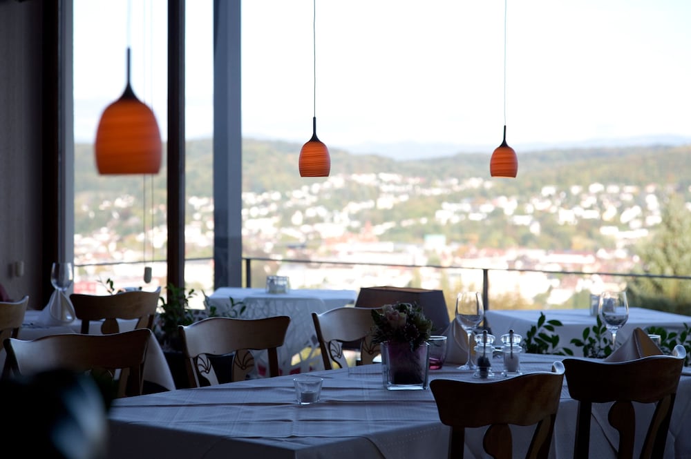 Фото Maien Hotel & Restaurant