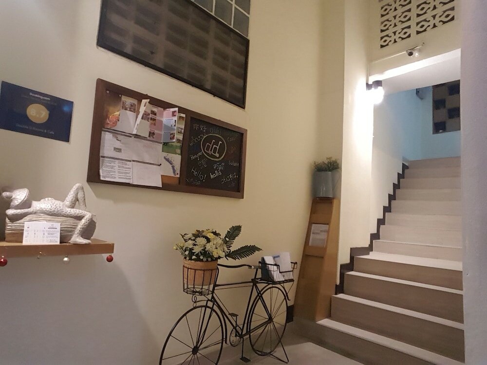 Фото Double D Rooms & Cafe