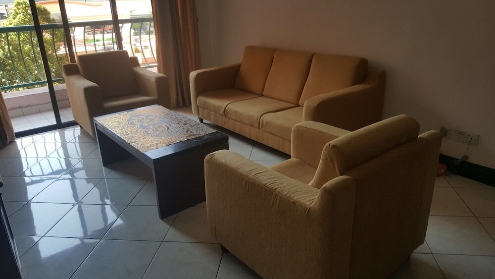 Фото Ideal Holiday Apartment Marina Court