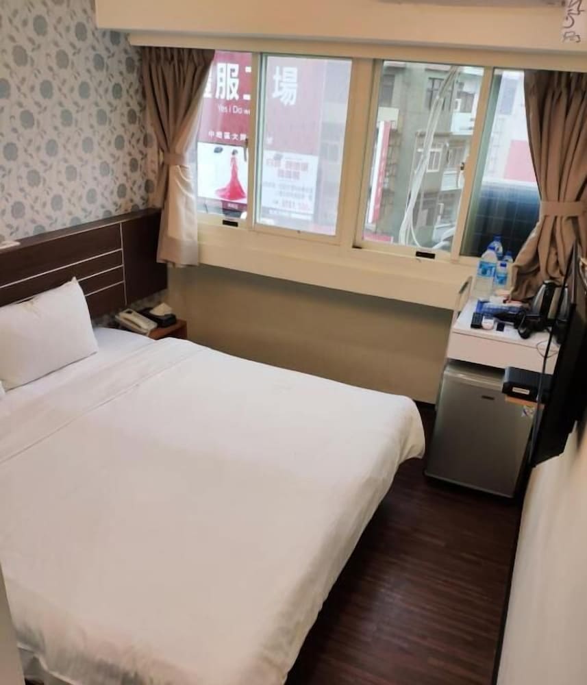 Фото Jhong-Sing Hotel