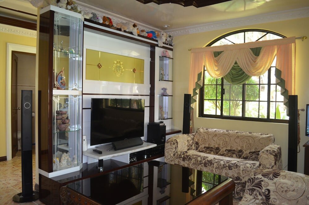 Фото Kim Beatriz Compound