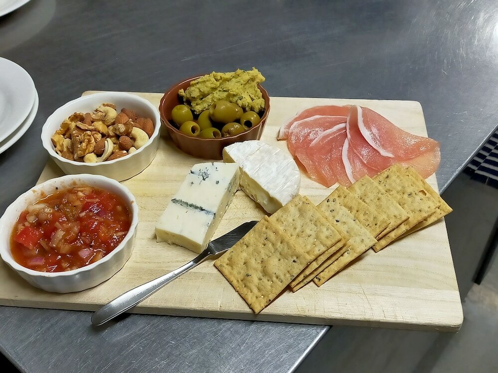 Фото Madarao Mountain Lodge