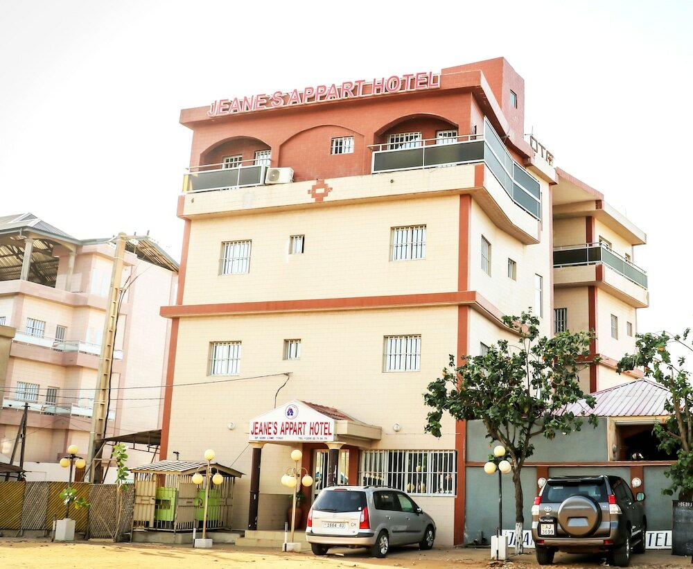 Фото отеля 1