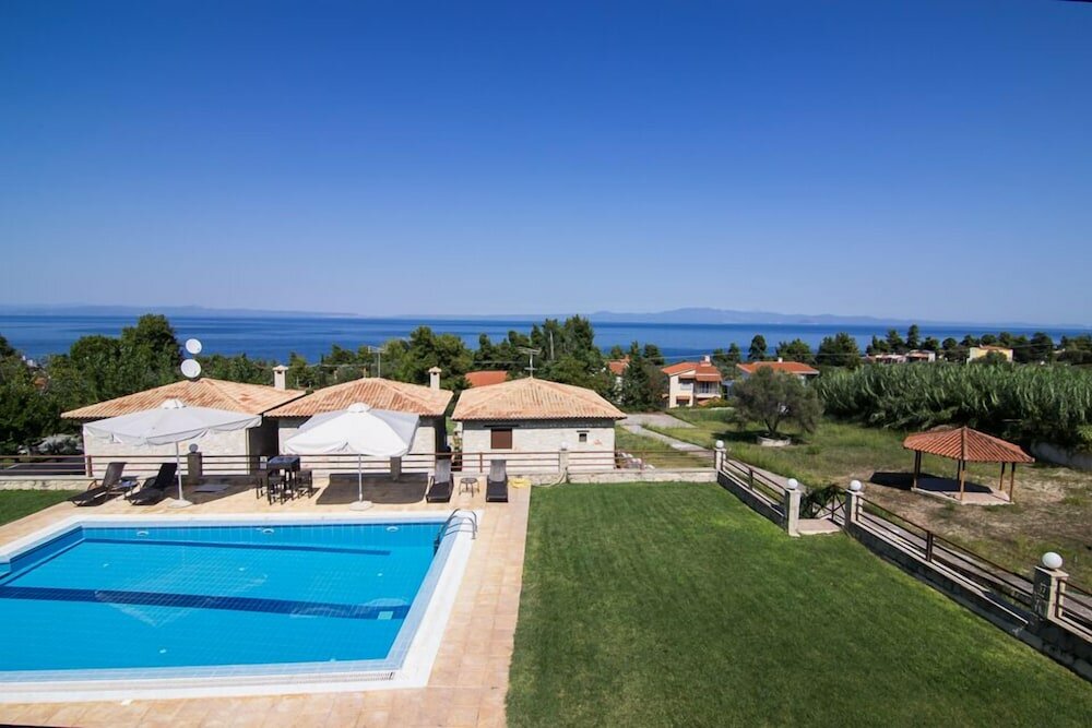 Фото Daphne Villas