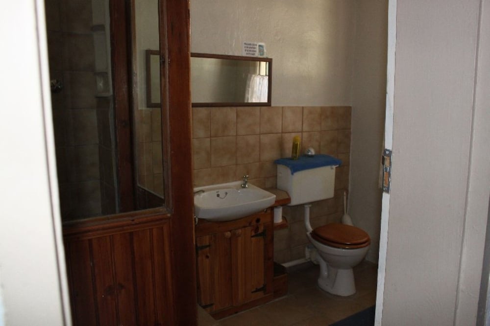 Фото Trackers Inn