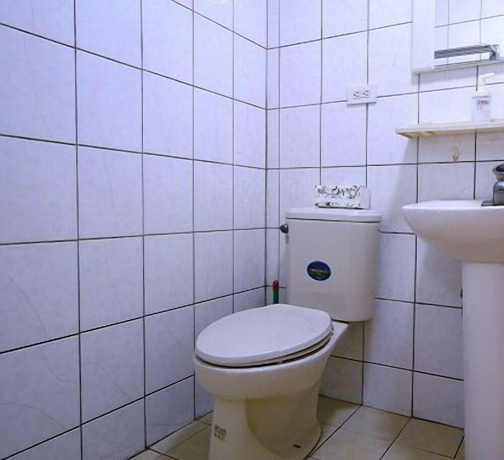 Фото Feng Chia Hsinching