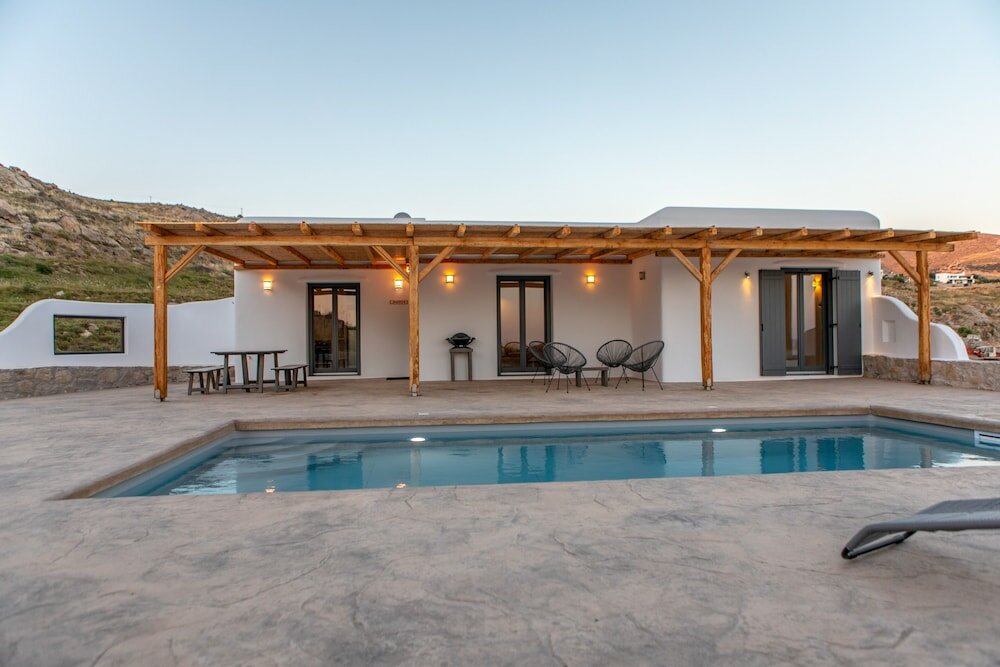 Фото Mikri Villas