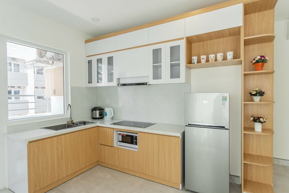 Фото Beach Front Oceanous Apartment