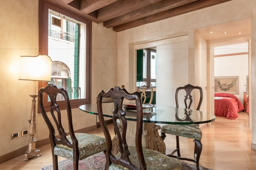 Фото Fenice Backstage over Canal