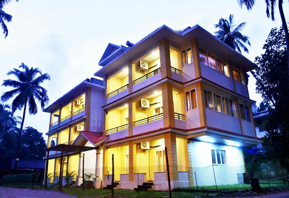 Фото Royale Nirvana Resort