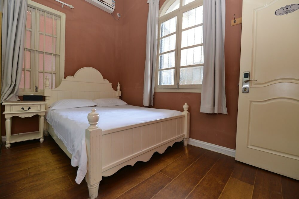 Фото Little White House Xiamen Gulangyu