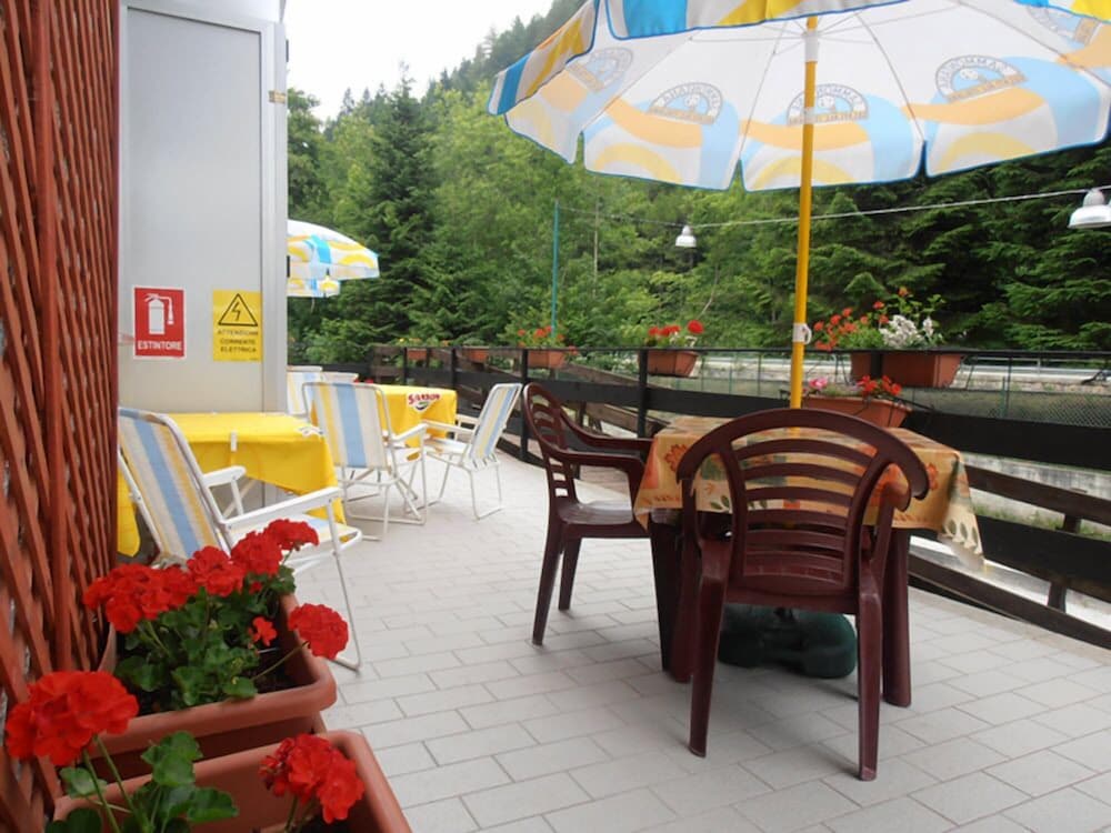 Фото Campodolcino Camping