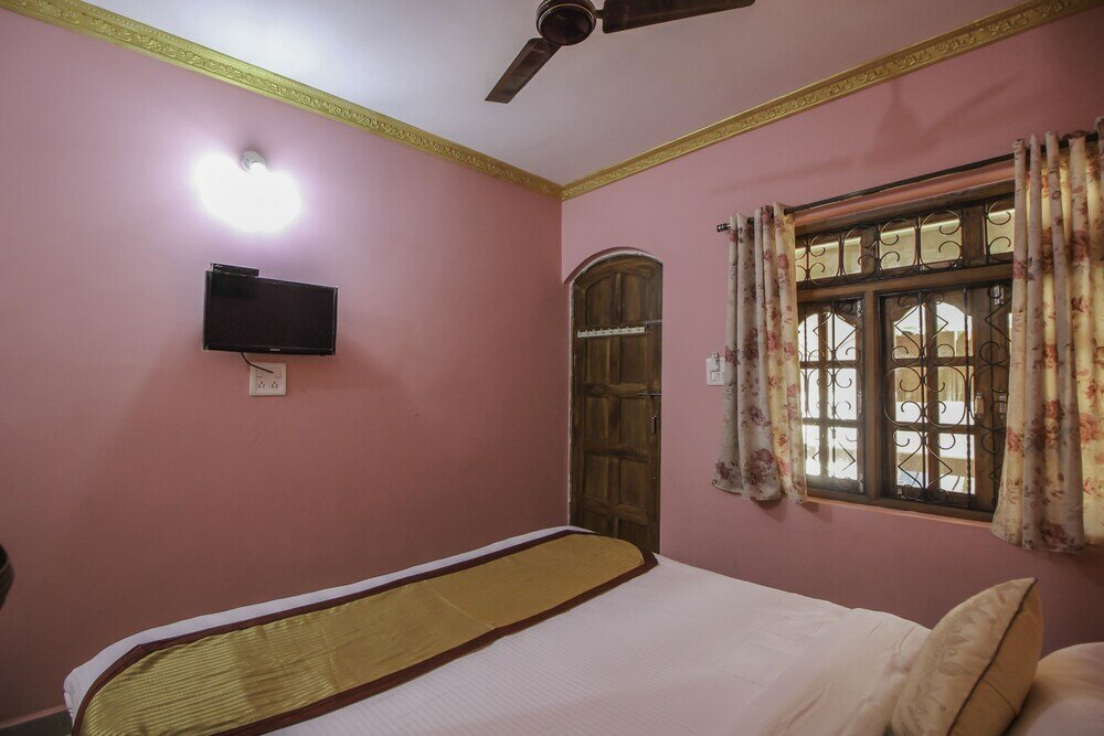 Фото Oyo 10728 Home Near Calangute Beach