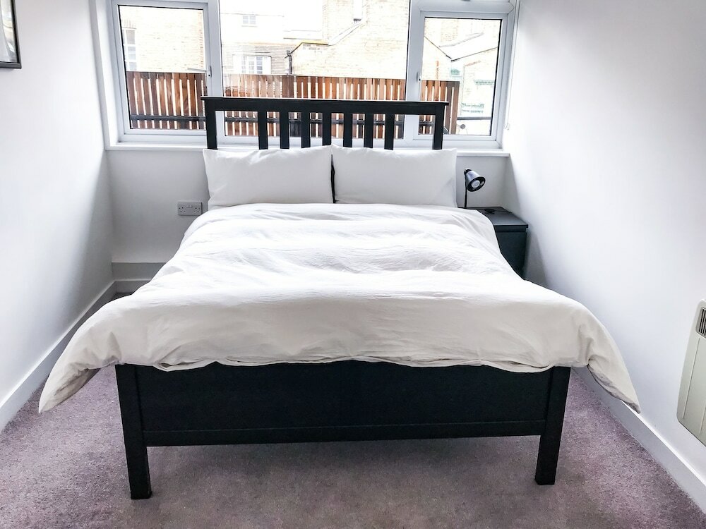 Фото Entire 2 Bedroom Flat Next to Kings College