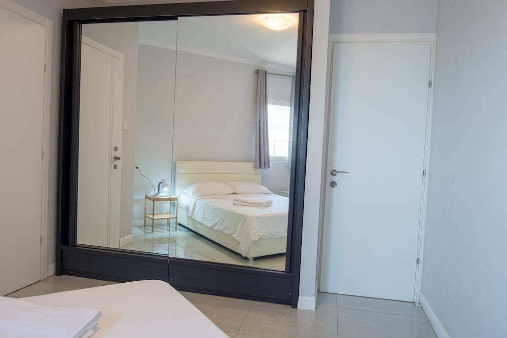 Фото Royal Apartment on the Sea