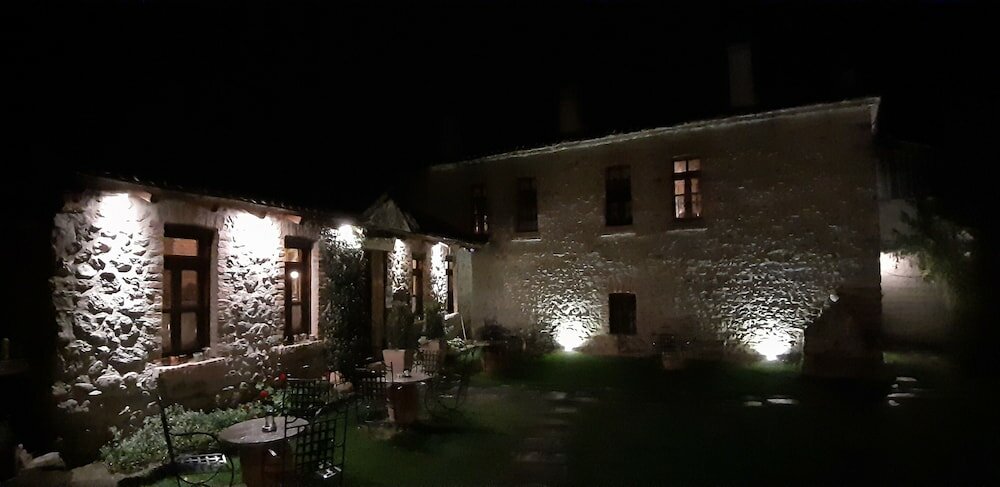 Фото Agios Germanos Traditional Hotel