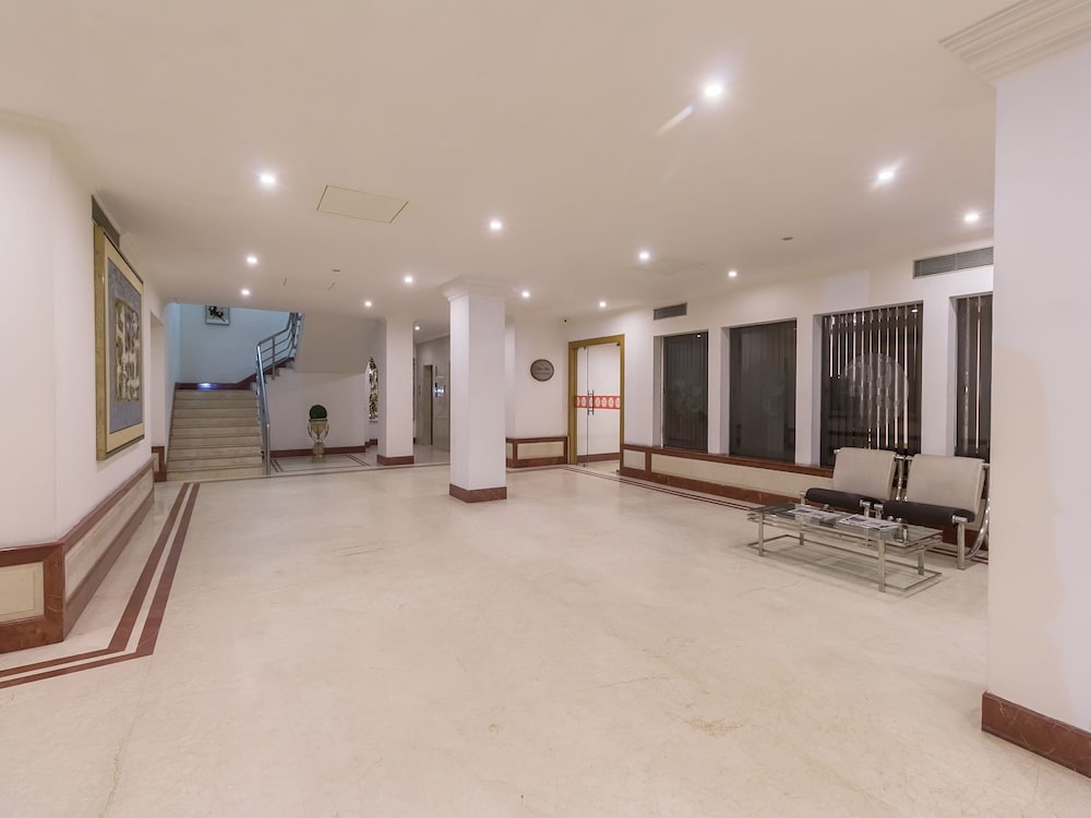 Фото Oyo 8450 Hotel Grand Starline