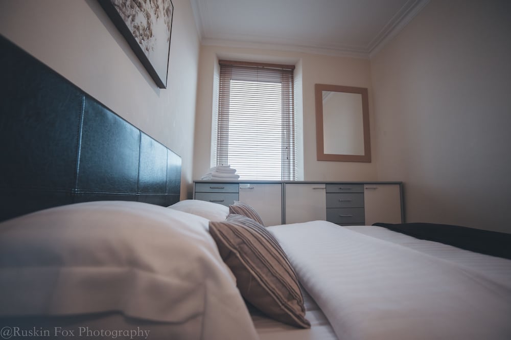 Фото Suite Apartments Aberdeen City