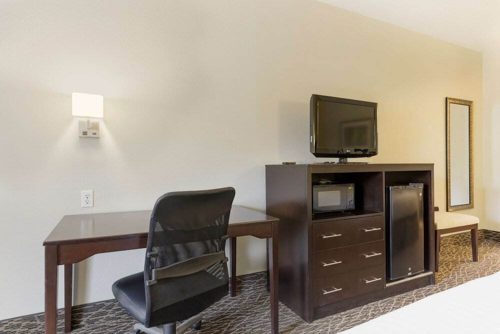 Фото Best Western West Monroe Inn