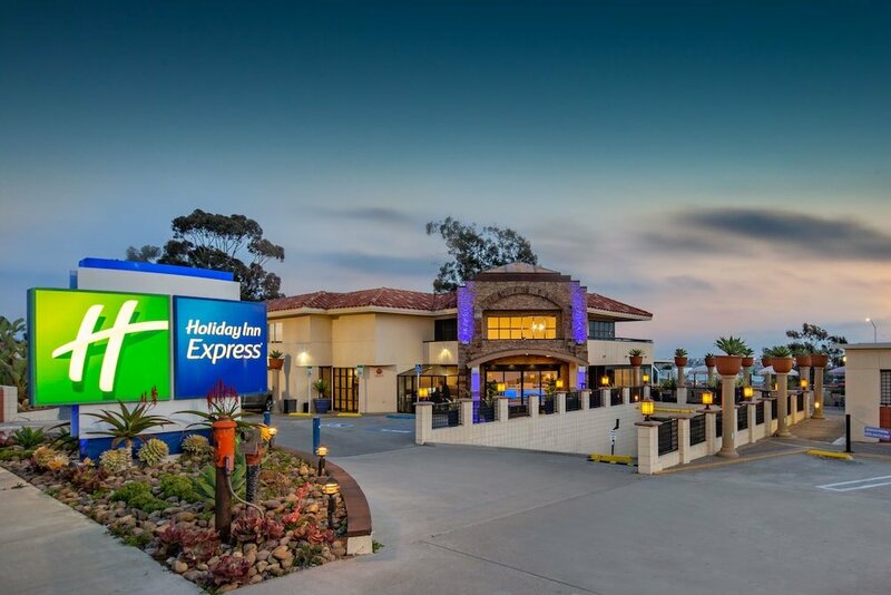 Гостиница Holiday Inn Express San Diego Airport - Old Town, an Ihg Hotel в Сан-Диего