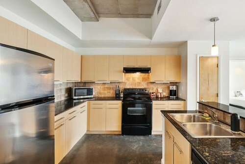 Гостиница Austin Classy 1bd 1ba 2nd Street District Apartment в Остине