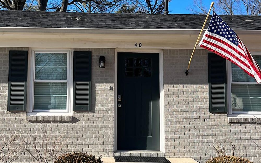 Фото The Louis Hotel