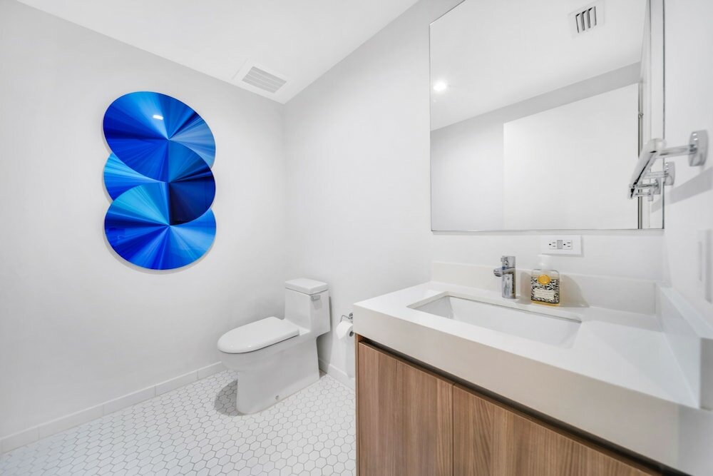 Фото Ocean view Amazing 3br at Tiffany House