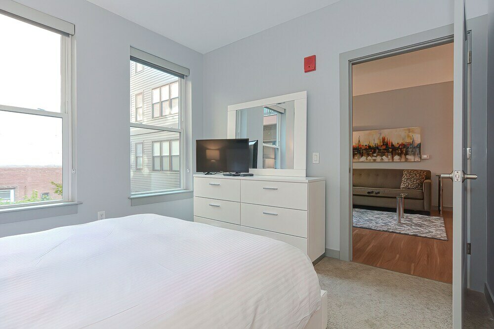 Фото Global Luxury Suites Downtown Providence