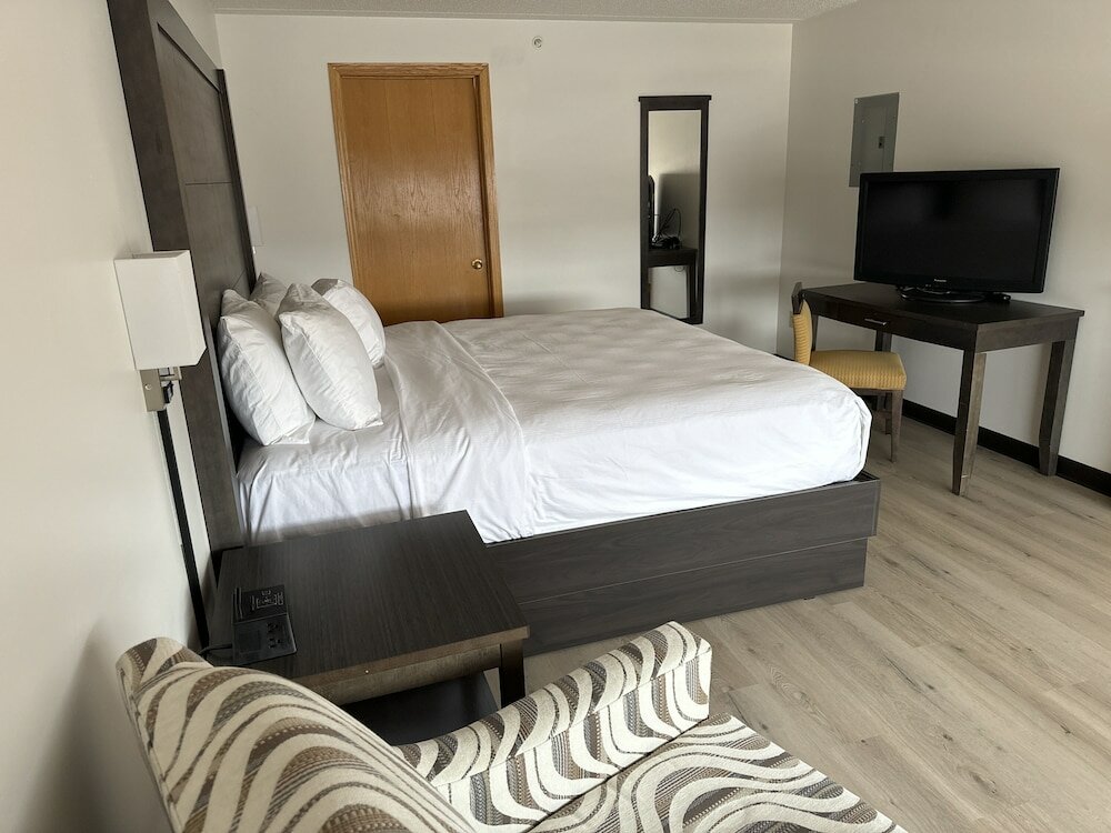 Фото Ramada by Wyndham Rochester Mayo Clinic Area