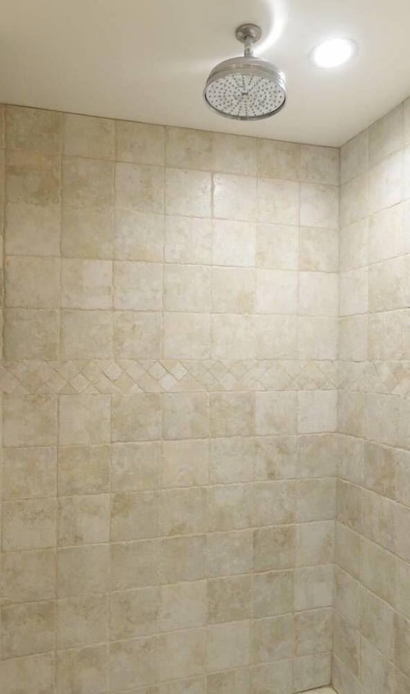 Фото Lux Suites in the Heart of Santa Monica