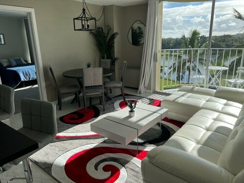 Гостиница Stunning Views Best Locale Hilo 2BRCondo в Хило