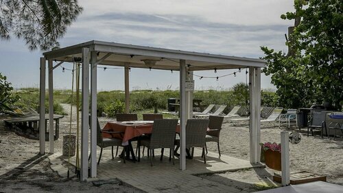 Внешний вид отеля Two Mermaids Resort в Островом сокровище, фото 4