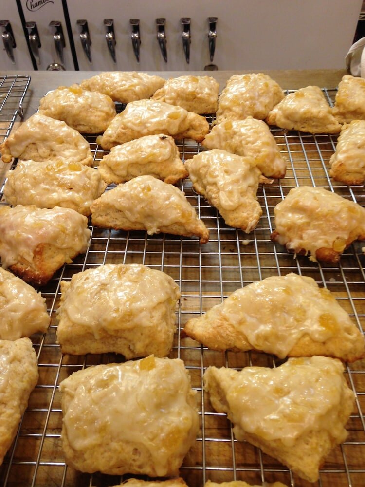 Фото Brass Pineapple Inn