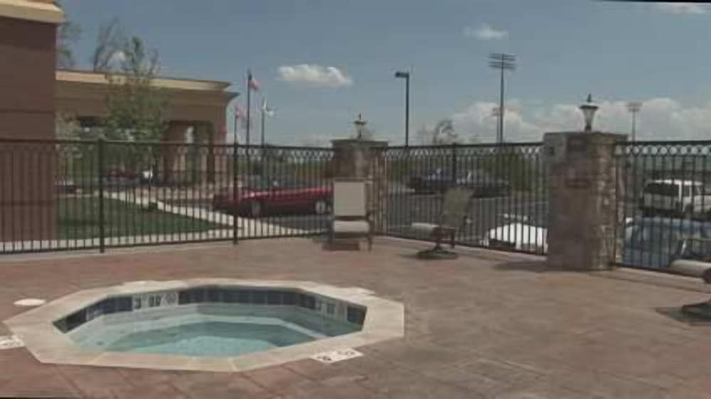Фото Hampton Inn & Suites Sevierville at Stadium Drive, Tn
