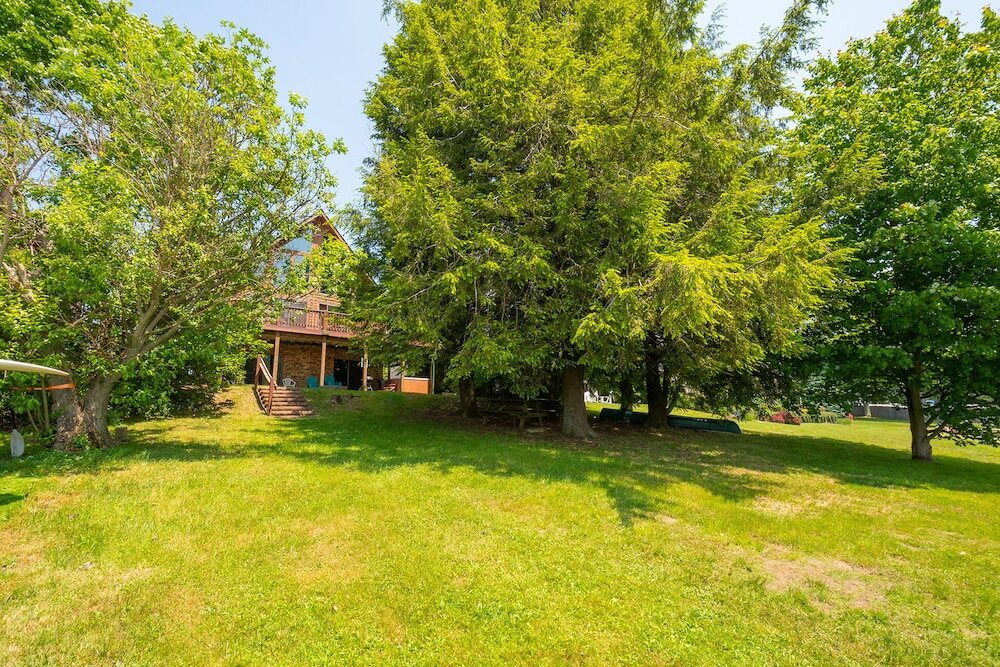 Фото Almost Paradise