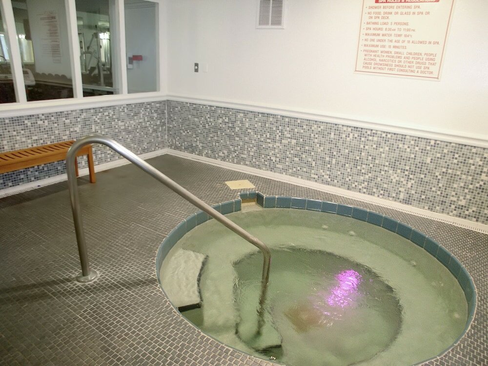 Фото Madeira Beach Yacht Club