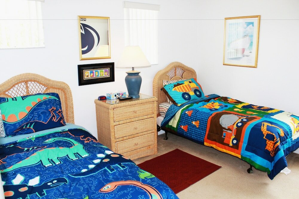 Фото Ov3868 - Hampton Lakes - 5 Bed 3 Baths Townhome