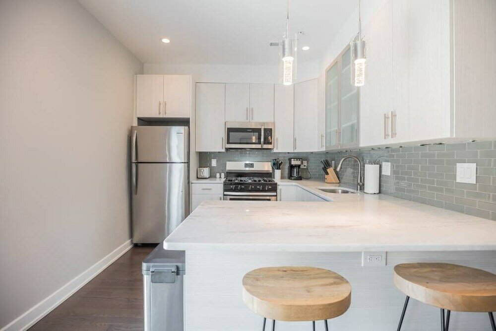 Фото 755 Capitol - B