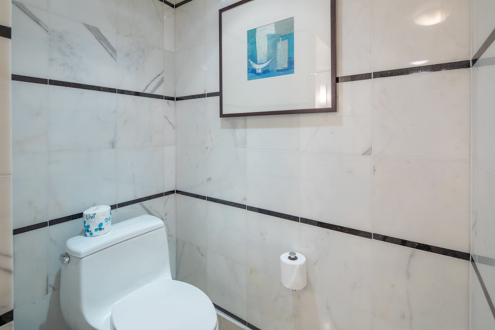 Фото Fontainebleau Miami Beach Private Luxury Suites